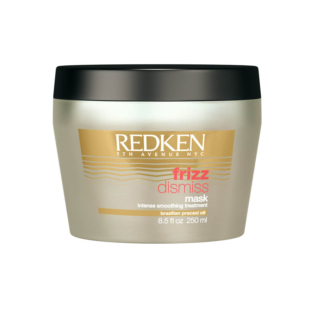 Le masque Redken Frizz Dismiss nourrit en profondeur les cheveux sensibilisés, indisciplinés, avec des frisottis. Apporte douceur et Contrôle. 250 ml.