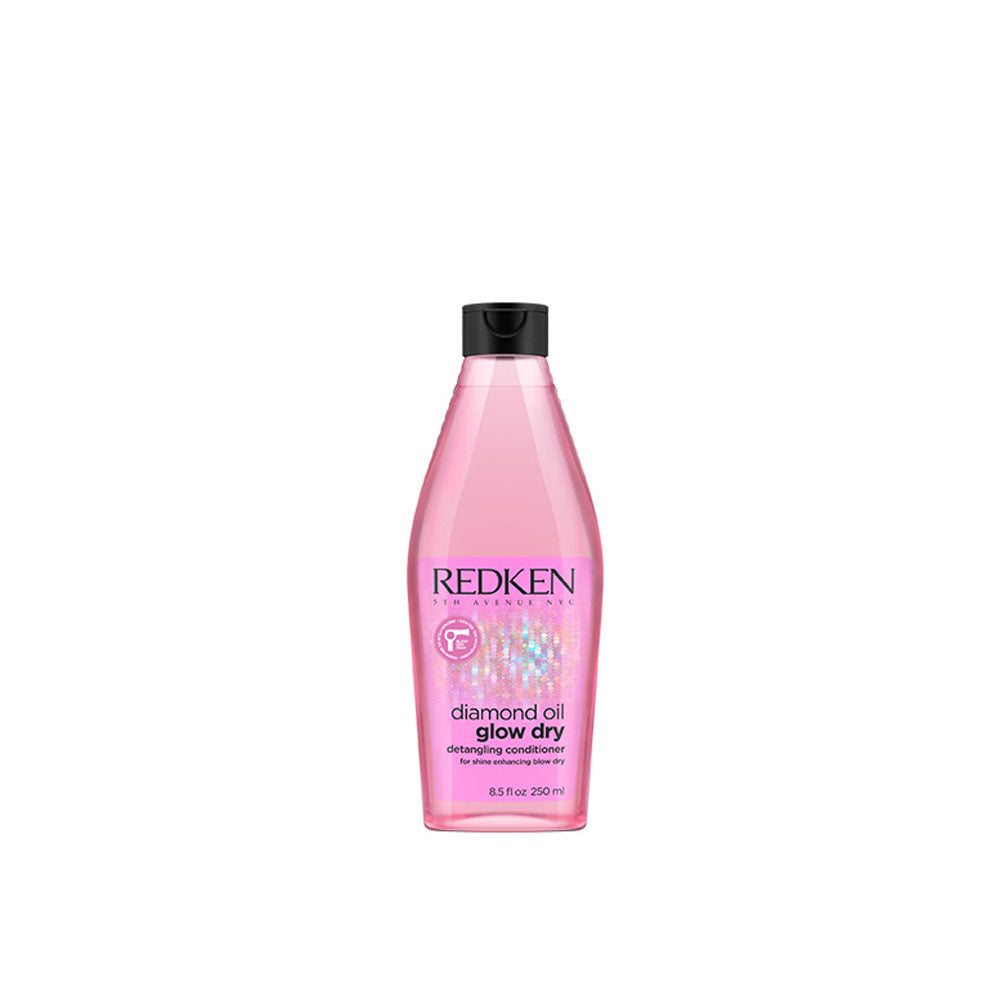 Le conditionner Diamond oil Glow Dry Redken est un préparateur à  brushing. Apporte une brillance extrême à  vos cheveux. 250 ml